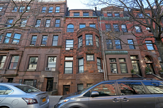 152 W 76th St in New York, NY - Building Photo - Building Photo