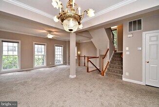 2304 Lennon Ln in Phoenixville, PA - Building Photo - Building Photo