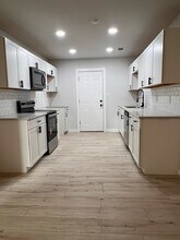 2731 Fordham Rd in Dallas, TX - Building Photo - Building Photo