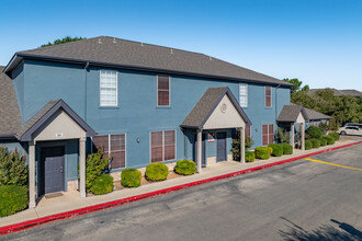 Westmount at Houston Street in San Antonio, TX - Building Photo - Building Photo