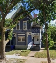 19 Park Ave in Rochester, NY - Building Photo