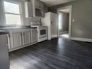 409 S Gates St in Oakland, IA - Building Photo - Building Photo