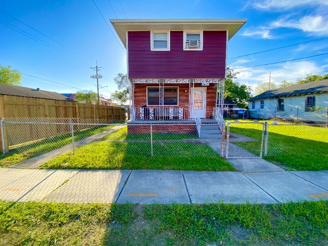 2400 Annette St in New Orleans, LA - Building Photo - Building Photo