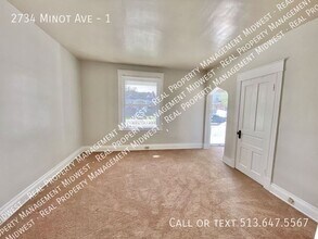 2734 Minot Ave in Cincinnati, OH - Building Photo - Building Photo