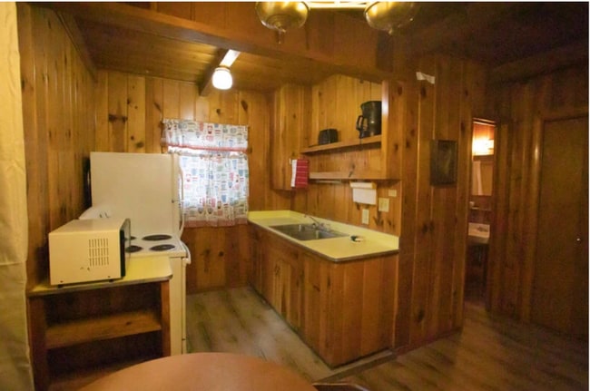 596 W White Mountain Blvd in Lakeside, AZ - Building Photo - Building Photo