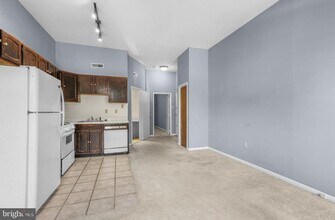 540 N 4th St in Philadelphia, PA - Building Photo - Building Photo