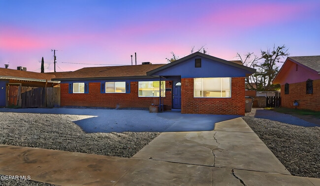 5934 Flounder Dr in El Paso, TX - Building Photo - Building Photo