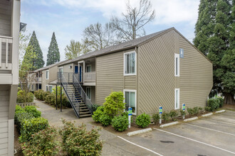 Nola Place in Salem, OR - Foto de edificio - Building Photo