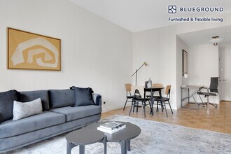 30 Park Ave in New York, NY - Building Photo - Building Photo