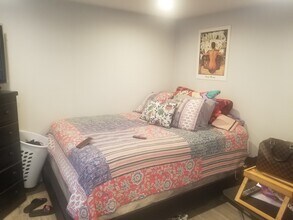 3500 E 58th St, Unit D in Maywood, CA - Building Photo - Building Photo