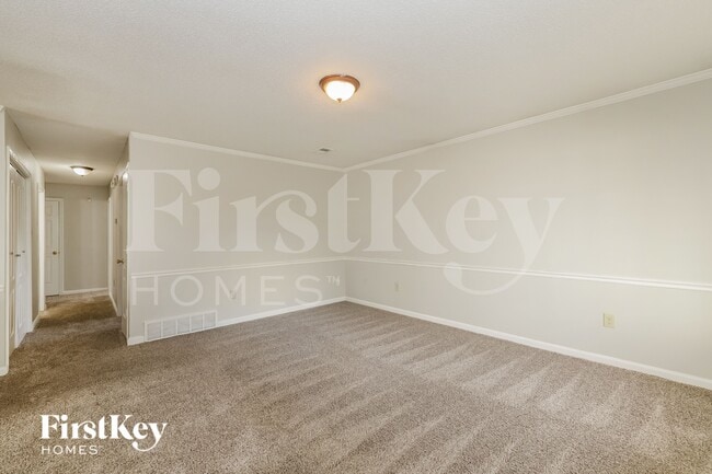 2852 Beverly Hill St in Memphis, TN - Foto de edificio - Building Photo