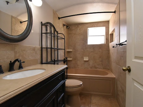 2351 SW 32 Pl, Unit #2 in Gainesville, FL - Building Photo - Building Photo