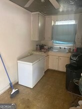 902 1st St in Lanett, AL - Building Photo - Building Photo