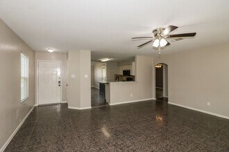 15814 Sheldon Ridge Way in Houston, TX - Building Photo - Building Photo