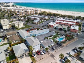 6801 Sunset Way in St Pete Beach, FL - Building Photo
