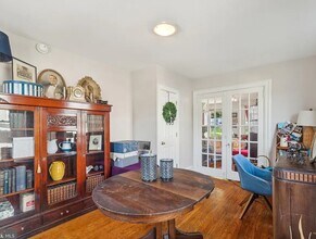 814 E Hector St, Unit 1 in Conshohocken, PA - Building Photo - Building Photo