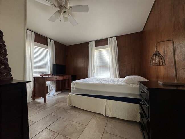 property at 1823 Market St