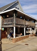 417 Carolina Beach Ave N Apartments