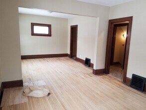 914 N 24th Ave in Minneapolis, MN - Building Photo - Building Photo