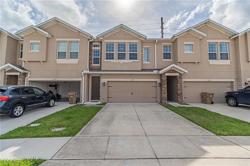 1624 Mohegan Blvd in Kissimmee, FL - Building Photo