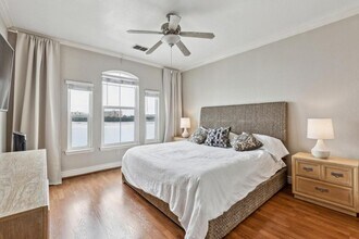 2755 Via Capri in Clearwater, FL - Building Photo - Building Photo