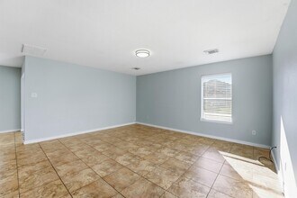 9602 Tree Sparrow Ln in Houston, TX - Building Photo - Building Photo