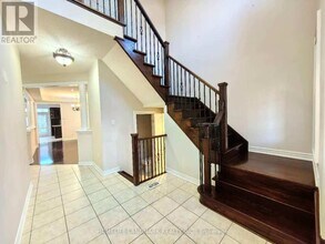 167 Valley Vista Dr in Vaughan, ON - Building Photo - Building Photo