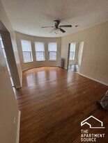 7722 N Marshfield Ave in Chicago, IL - Building Photo