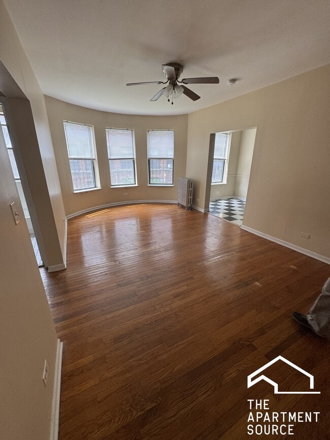 property at 7722 N Marshfield Ave