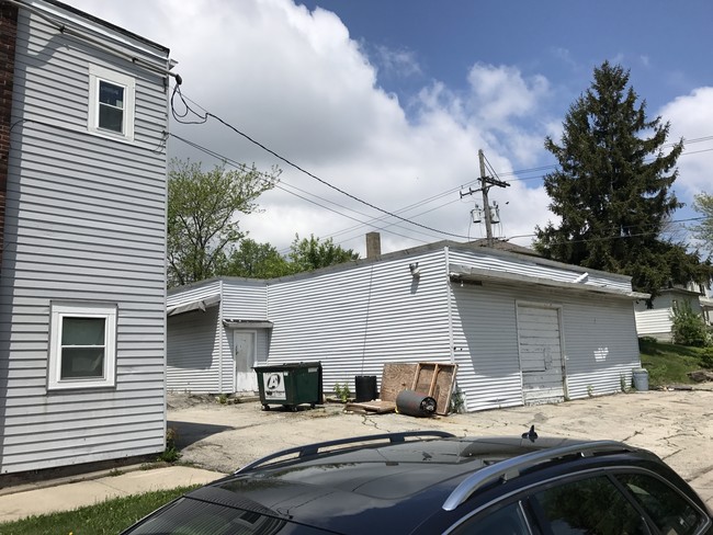 404 10th St in Waukegan, IL - Building Photo - Building Photo