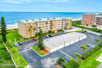 1415 N Hwy A1A in Indialantic, FL - Building Photo - Building Photo
