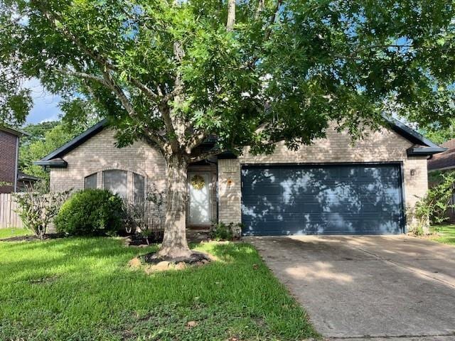 3527 Riverside Dr in Pearland, TX - Building Photo - Building Photo