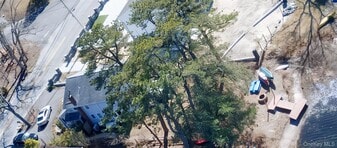 111 Lakeside Trail in Ridge, NY - Building Photo