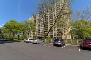 201 St Pauls Ave in Jersey City, NJ - Building Photo