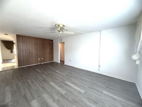 2828 Jackson St, Unit N6 in Ft. Myers, FL - Building Photo - Building Photo