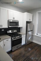 3415 N Seminary Ave, Unit 2F in Chicago, IL - Building Photo
