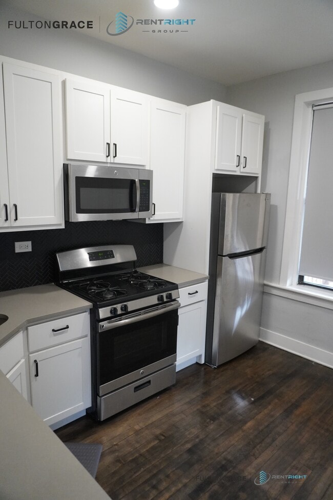 property at 3415 N Seminary Ave