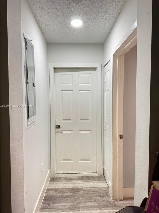 4279 NE 10th Ct in Homestead, FL - Building Photo - Building Photo