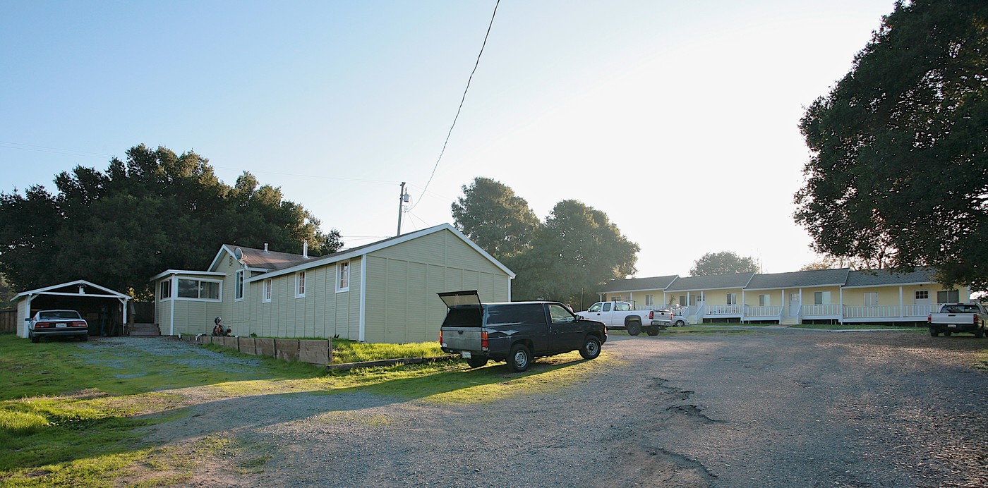 4545 Petaluma Blvd in Petaluma, CA - Building Photo