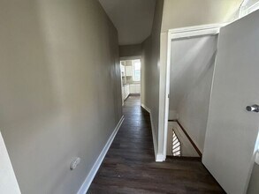 1718 Edwards St in St. Louis, MO - Building Photo - Building Photo