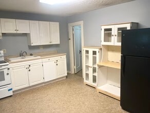 227 S Main St, Unit 227 S Main in Tipton, IN - Foto de edificio - Building Photo