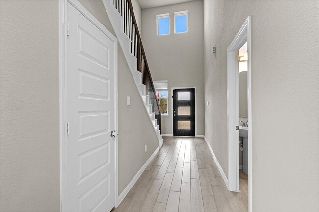 18503 Sunrise Maple Dr