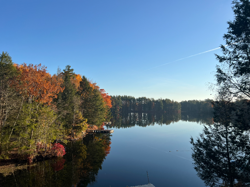 300 Camelot Shore Dr in Farmington, NH - Building Photo