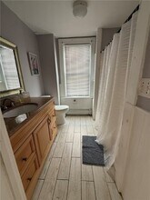 5 Ann St in Newport, RI - Foto de edificio - Building Photo