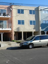 631 Sylvan St in Daly City, CA - Building Photo - Building Photo