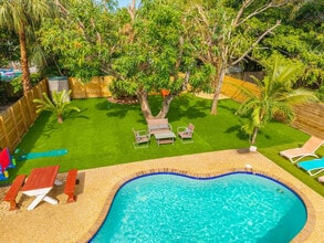 1425 NE 5th Terrace in Fort Lauderdale, FL - Foto de edificio - Building Photo