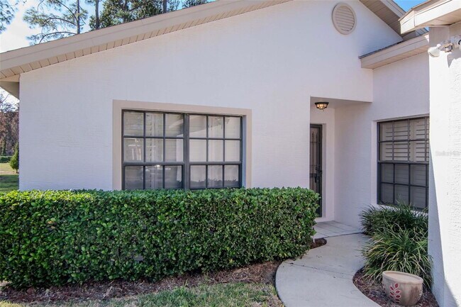 9500 Green Needle Dr in New Port Richey, FL - Building Photo - Building Photo