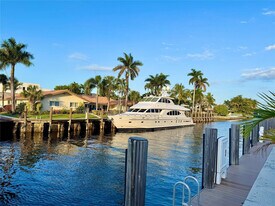 3111 NE 51st St in Fort Lauderdale, FL - Building Photo