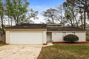 3381 Maiden Voyage Cir S in Jacksonville, FL - Building Photo
