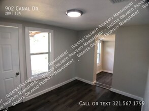 902 Canal Dr in Cocoa, FL - Building Photo - Building Photo